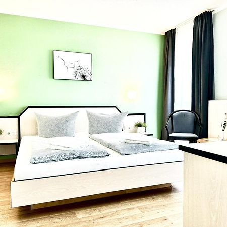 F-1010 Strandhaus Moenchgut Bed&Breakfast Dz 28 Terrasse Strandnah, Inkl Fruehstueck Lobbe Exteriör bild